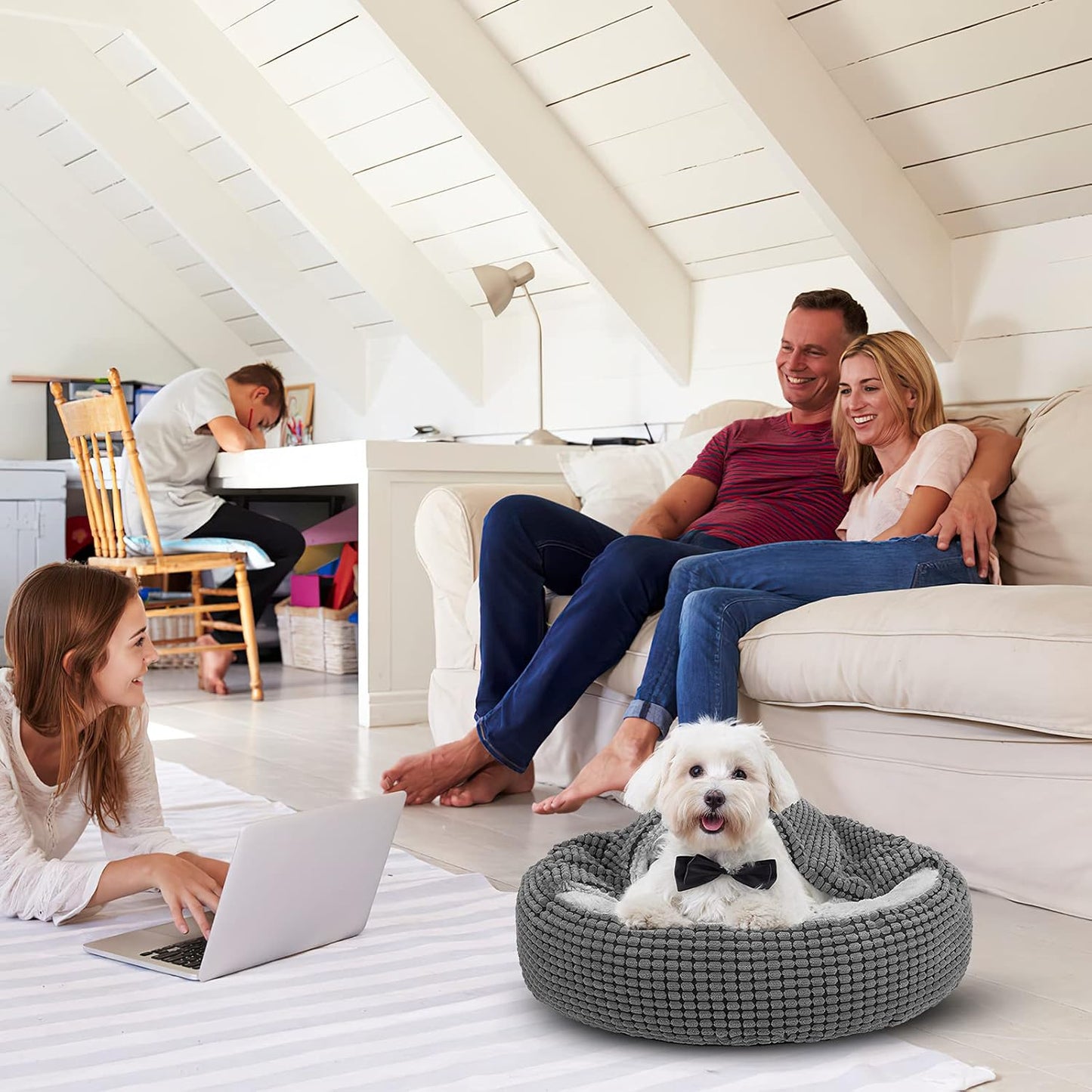 Siwa Marry 2-in-1 Hooded Pet Bed: Peaceful Rest & Cozy Comfort!