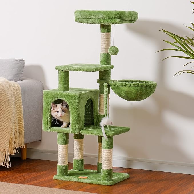 Complete Cat Scratching Tree: Adventure, Comfort & Endless Fun!
