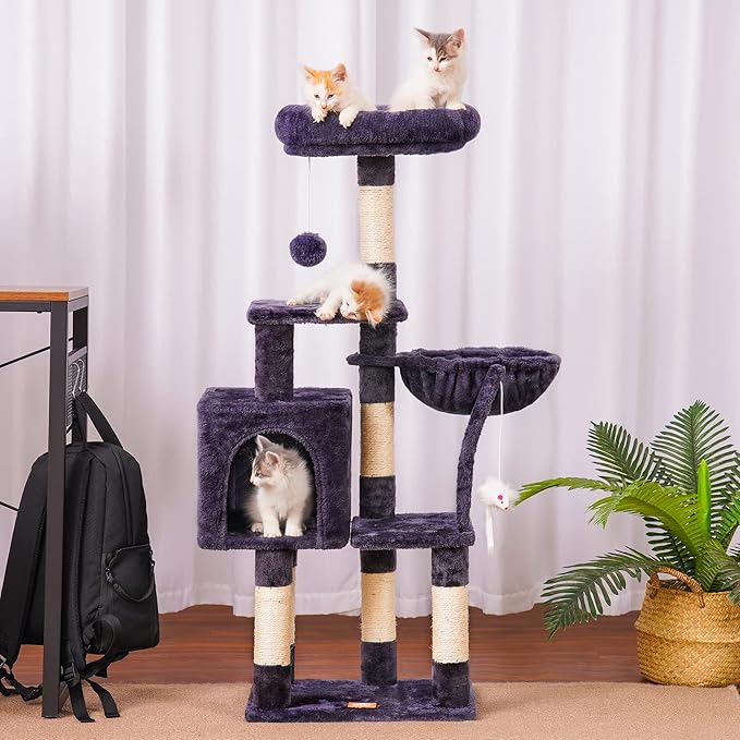 Complete Cat Scratching Tree: Adventure, Comfort & Endless Fun!